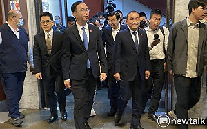 柯文哲喊照馬英九呼籲做較快 朱立倫：別堅持主張 要對方100%買單 