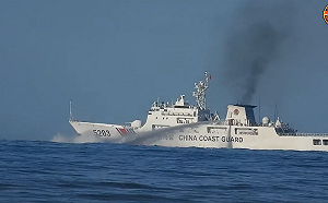 菲律賓控中國南海射水砲脅迫 更創紀錄部署 38 艘船