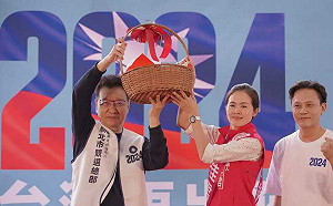 另闢戰場？趙少康：不管藍白總統合不合 在野立委必須過半