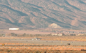 (影)美B-21首飛影片曝光 傳2025部署西太平洋