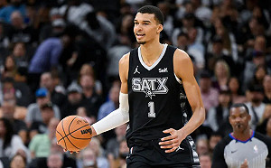 天才狀元Wembanyama談馬刺5連敗原因