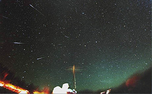 獅子座流星雨11/18登場！台北天文館：天亮前都看得到