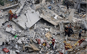 以軍對拉法及周邊發動海陸空打擊 逾100死數百人受傷 以稱救出2人質