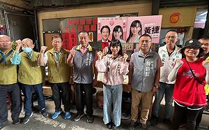 民調小贏國民黨對手 黃捷：用盡力氣展現熱愛高雄的決心 