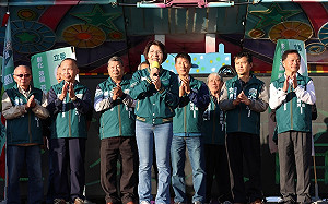 蔡培慧、陳其邁站台 黃秀芳：要把守護台灣的票催出來