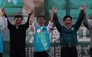 為江肇國站台 林佳龍再批盧秀燕無視立委努力