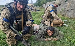 俄指揮官遭活捉! 兩軍一天激戰72回 俄指揮系統失靈 不救援受困部隊