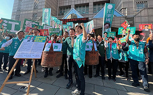 2024大選登記第4天 65人登記選立委、5政黨提交不分區候選名單 