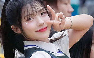 首次擔任職籃開球嘉賓！李多慧「一球未進」：太緊張了