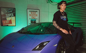 800萬保時捷多災多難！「放乖乖也沒用」王陽明傻眼：被詛咒了