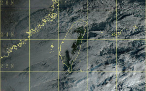 鯉魚潭12.7°C！東北季風減弱 全台回暖早晚涼