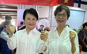 蔡壁如退民眾黨團媒體群 黃珊珊：她是黨的重要資產