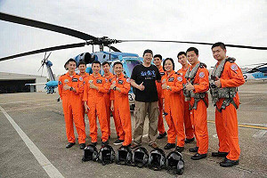 軍機將運遺體回台北 送齊導最後一程