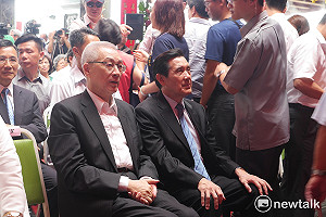 呂洞賓成道紀念    馬英九與民眾玩有獎徵答