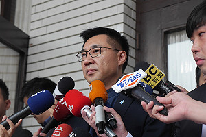 水牛伯談邦交 　藍委譏：請他來當外交部長