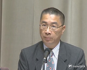 蓋軌道≠砍年金 徐國勇：買醋的錢不能拿去買醬油