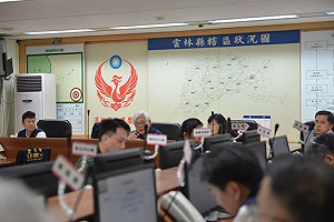 雲林午後逢雨又滿潮 多路段預警性封閉