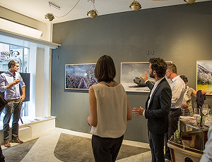 看似一副畫其實是電視！Samsung The Frame歐洲搶先開賣