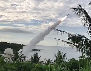 愛國者攔天弓飛彈 軍武迷呼過癮