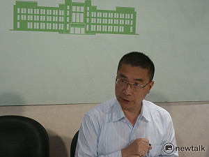 強勢回擊　徐國勇批郝：斷章取義、不會電視對辯