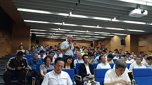 交通部說明前瞻軌道 屏東鄉親高呼「要高鐵」