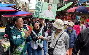 保庇天后王彩樺加持  李坤城力拼三重立委勝選