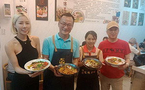 桂林米粉三代高雄展店    歌手、網紅上門嚐鮮   