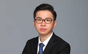 首位領北京居住證台人鄭博宇猝逝 曹長青：無恥親近共產黨，快步走進火葬場！