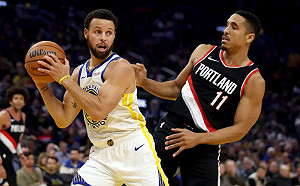 Curry關鍵三分　勇士逆轉拓荒者