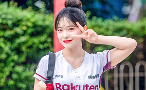 李多慧挑戰高難度「原地下腰」！練到撞頭NG畫面曝光