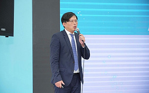 嗆侯康不敢辭市長、中廣董座 黃國昌批：根本沒決心改變國家 