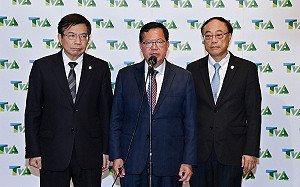 機師工會擬發動罷工 鄭文燦：長榮應該跟機師尋找更大的共識