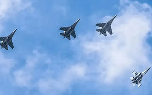 霹靂-17曝光? 疑成功研發超遠程空對空導彈 陸殲-16新照片受矚目