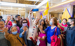 行政院批「首購全額貸」亂開支票 侯友宜：我看的到年輕人的痛苦 