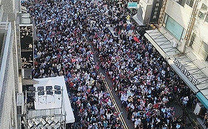 民眾黨台南造勢聲稱5萬人流？李正皓簡易數學計算：最多4千