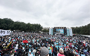 柯粉搶路權惹議  鄭運鵬：侵門踏戶行為是會被質疑的 