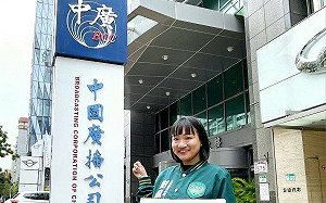 謝佩芬加碼30萬元租中廣  懇求趙少康不要讓她流落街頭