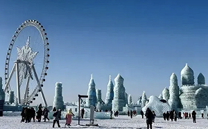 零下二十度排隊好幾小時! 哈爾濱冰雪節凍壞遊客 民眾高喊退票