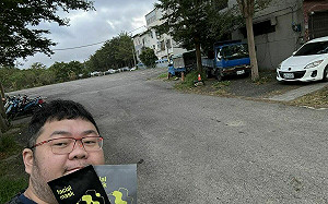 四叉貓朝聖KP停車場速吸4千人 網封柯「炒地P」