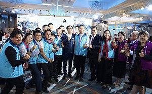 出席高雄中小學家長會長感恩聯誼 陳其邁感謝為教育付出