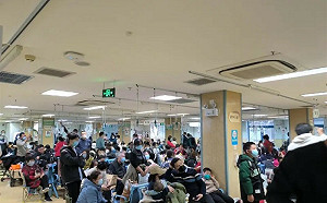 近期呼吸道疾病高發原因？中國首席防疫專家：長期戴口罩削弱免疫力