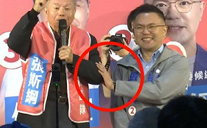 楊志良站台嘲諷吳思瑤｢不可能生｣婦團：操弄性別不良示範歧視女性