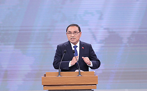 怎因應叛國行為？侯點名趙天麟親中、柯稱軍人要加重罰則、賴提立法與教育