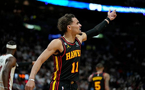 Young砍40分13助攻超越詹皇　老鷹終止4連敗