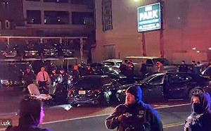 紐約跨年重大意外! 瘋狂駕駛衝撞人群 9人遭撞送醫 警察也沒倖免