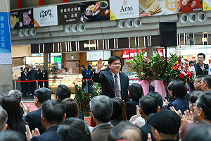 太魯閣事故辭職下台催化「台鐵公司化」 林佳龍出席揭牌感性發聲