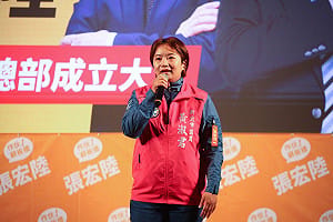新北議員掛｢包租侯｣看板被警關切 板橋分局：僅列巡邏要點防遭破壞
