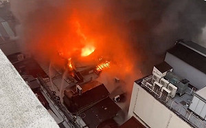 日本北九州「魚町銀天街」大規模火災 延燒近三小時還「持續擴大」