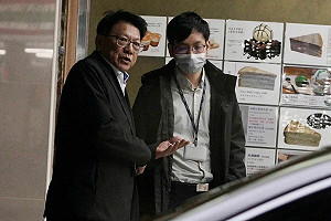 衛福部高官為高端密會賴競辦？ 王鴻薇秀照片：絕對違反行政中立