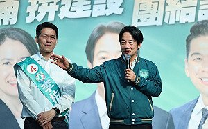 讚李柏毅推動育兒交通政策 賴清德承諾支持開闢捷運紫線